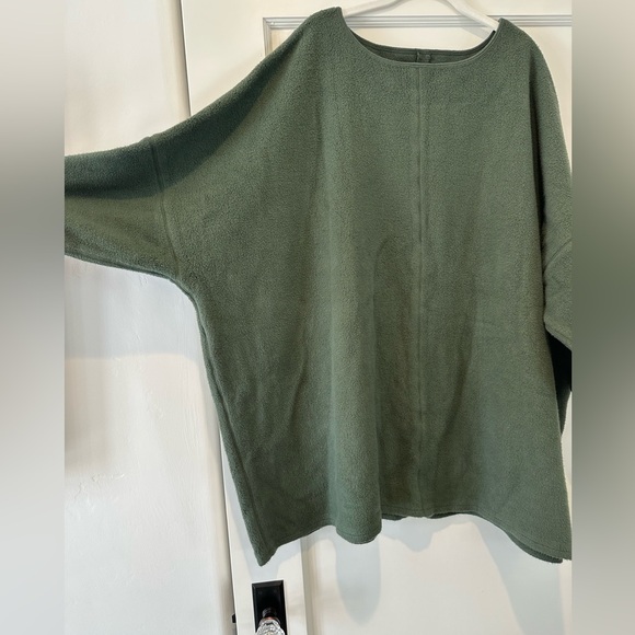 Blue Fish Winter Sherpa Pullover in Forest - Picture 3 of 7